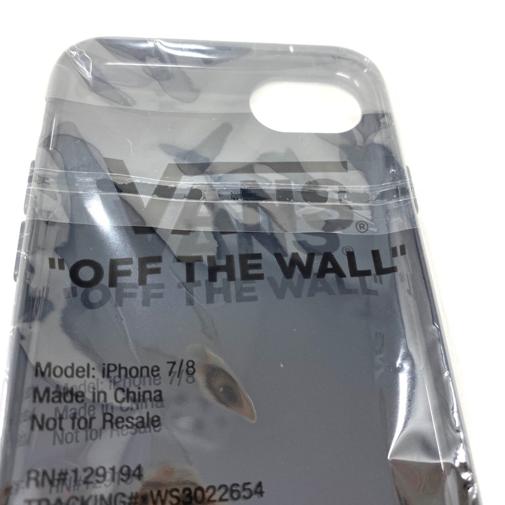 VANS iPhone X-XS, XR , 7/8, 11 Case Checkerboard - Picture 9 of 9